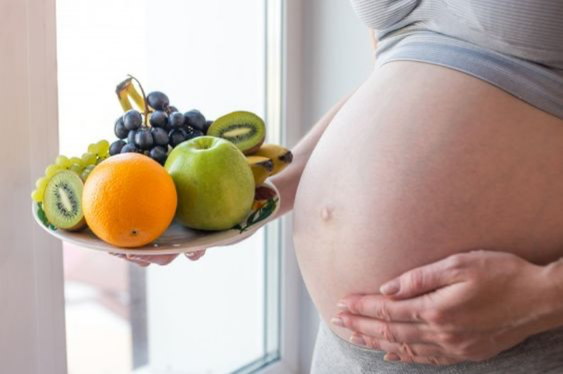 Nên ăn trái cây trong giai đoạn tam cá nguyệt thứ hai