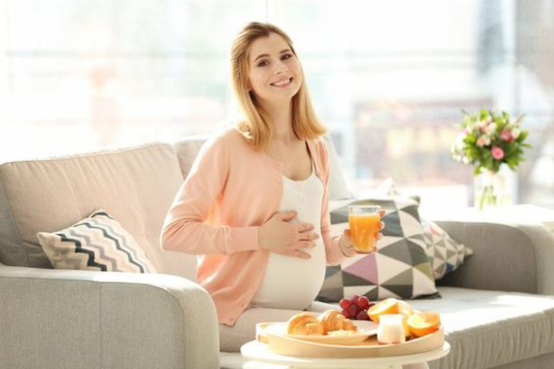 Giáo dục thai nhi thông qua xúc giác