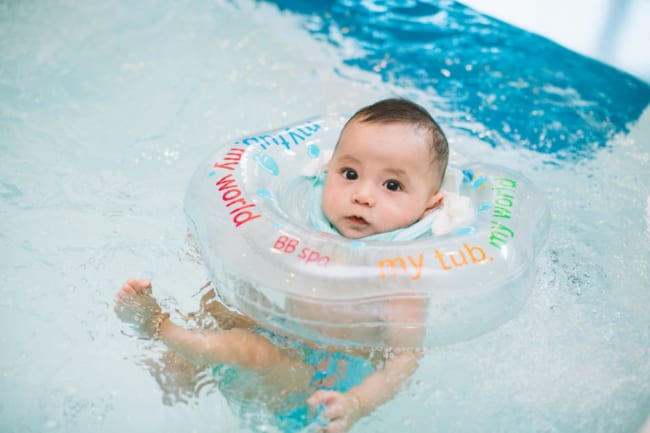 Bể bơi thủy liệu an toàn và đạt chuẩn 