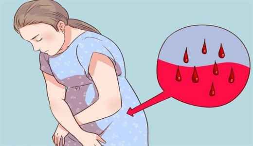 Thời gian hành kinh trên 7 ngày: Thông thường, chu kỳ kinh nguyệt kéo dài 21-35 ngày, thời gian hành kinh từ 3-5 ngày. Nếu kỳ kinh kéo dài trên 7 ngày hoặc kinh nguyệt xuất hiện sau 1-2 ngày dứt kinh. Dấu hiệu này cho thấy có thể bạn bị rong kinh.