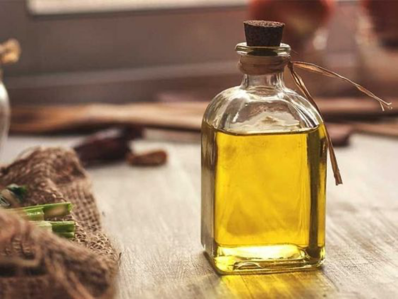Dầu oliu giúp làn da luôn tươi trẻ