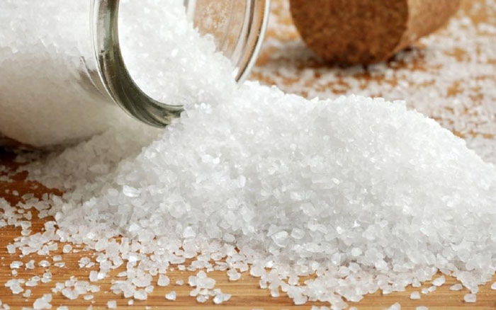 Cách sử dụng túi chườm nóng bằng muối rang