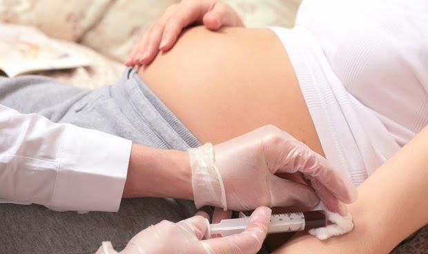 Xét nghiệm máu cho thai phụ