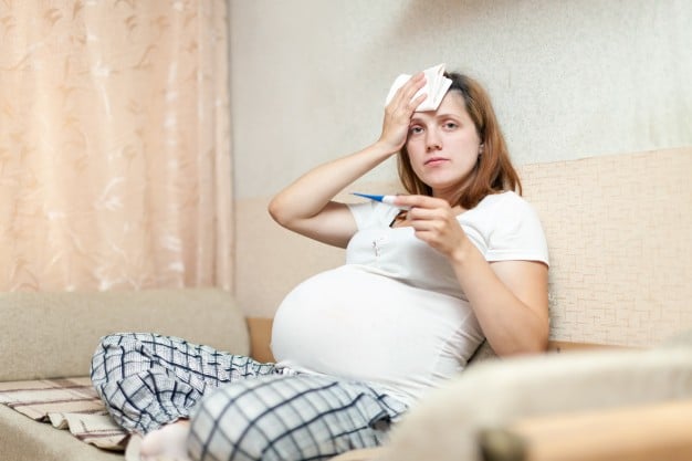 Các dấu hiệu của bà bầu bị cảm