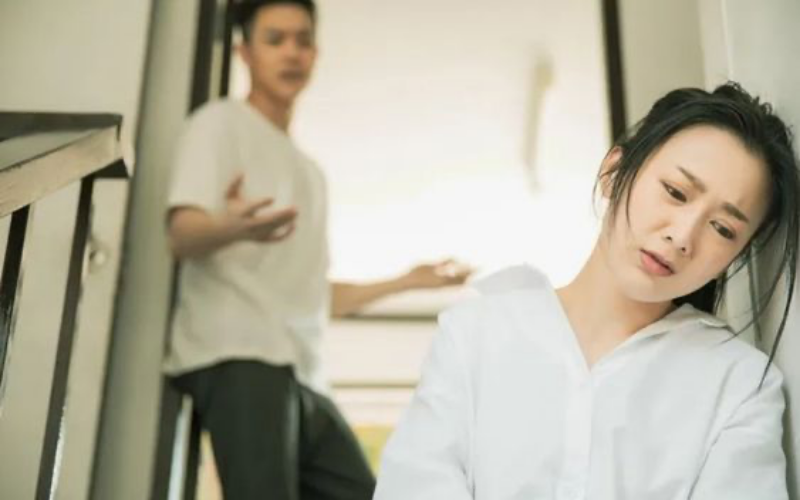 Giai đoạn đầu thai kỳ, mẹ bầu sẽ dễ stress