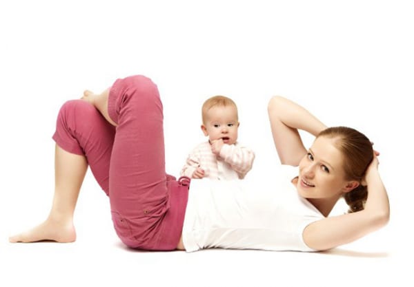 Chưa kể nếu sinh mổ thì mẹ còn phải chịu nhiều đau đớn hơn thế. Lúc này, những bài tập yoga đúng cách sẽ giải pháp hữu hiệu cho các sản phụ muốn cải thiện sức khỏe và lấy lại vóc dáng của mình.