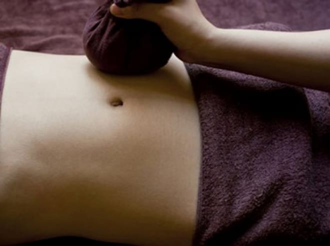 Túi chườm nóng giảm mỡ bụng đang được nhiều trung tâm làm đẹp áp dụng