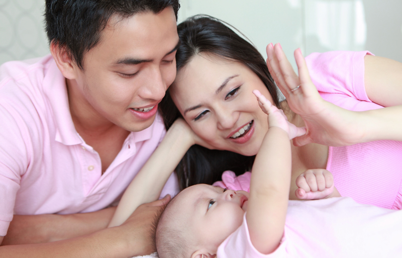 Tâm Lý Phụ Nữ Sau Sinh & Quà Tặng Ý Nghĩa Cho Vợ
