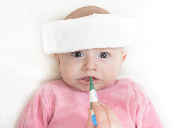 Trị sốt, ngừa Covid cho Bé
